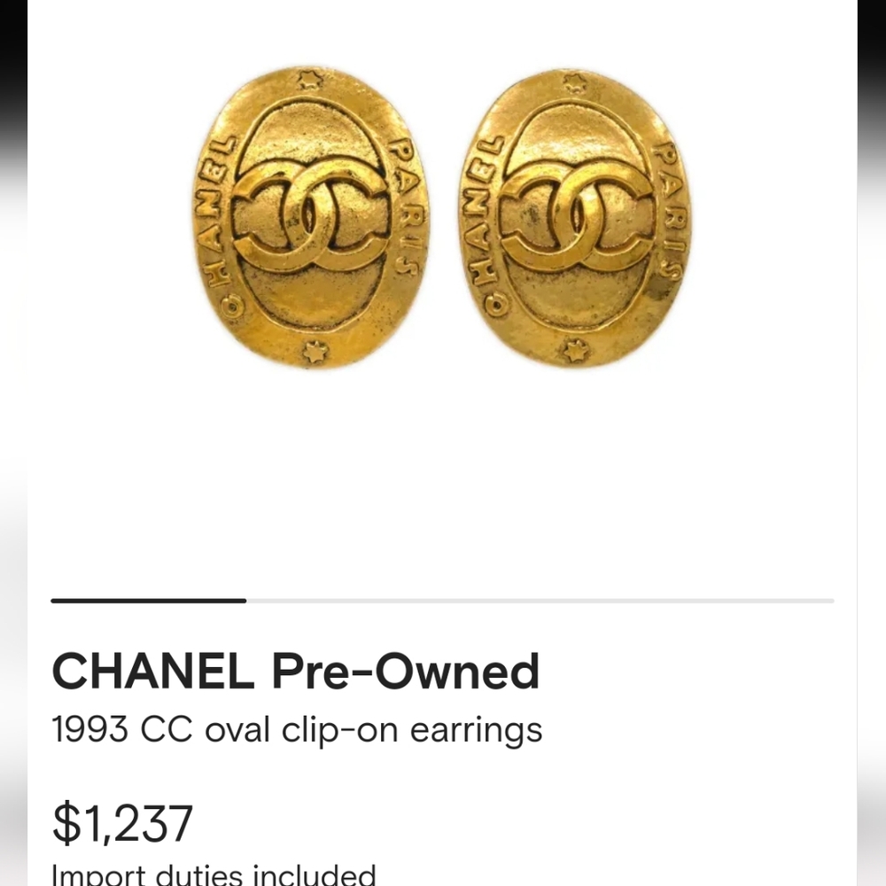 WEEKLY SPECIAL!!!Chanel 1993 CC oval clip-on earrings